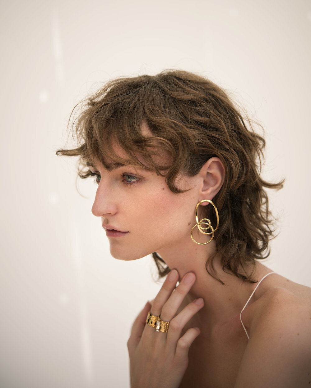 Golden earrings - Jude 