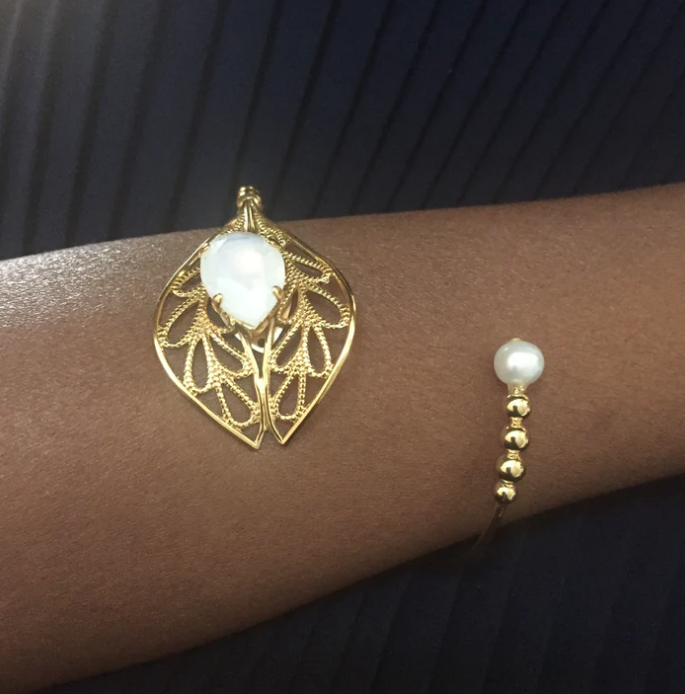 Gold bracelet and semi-precious stone - ABEBE 
